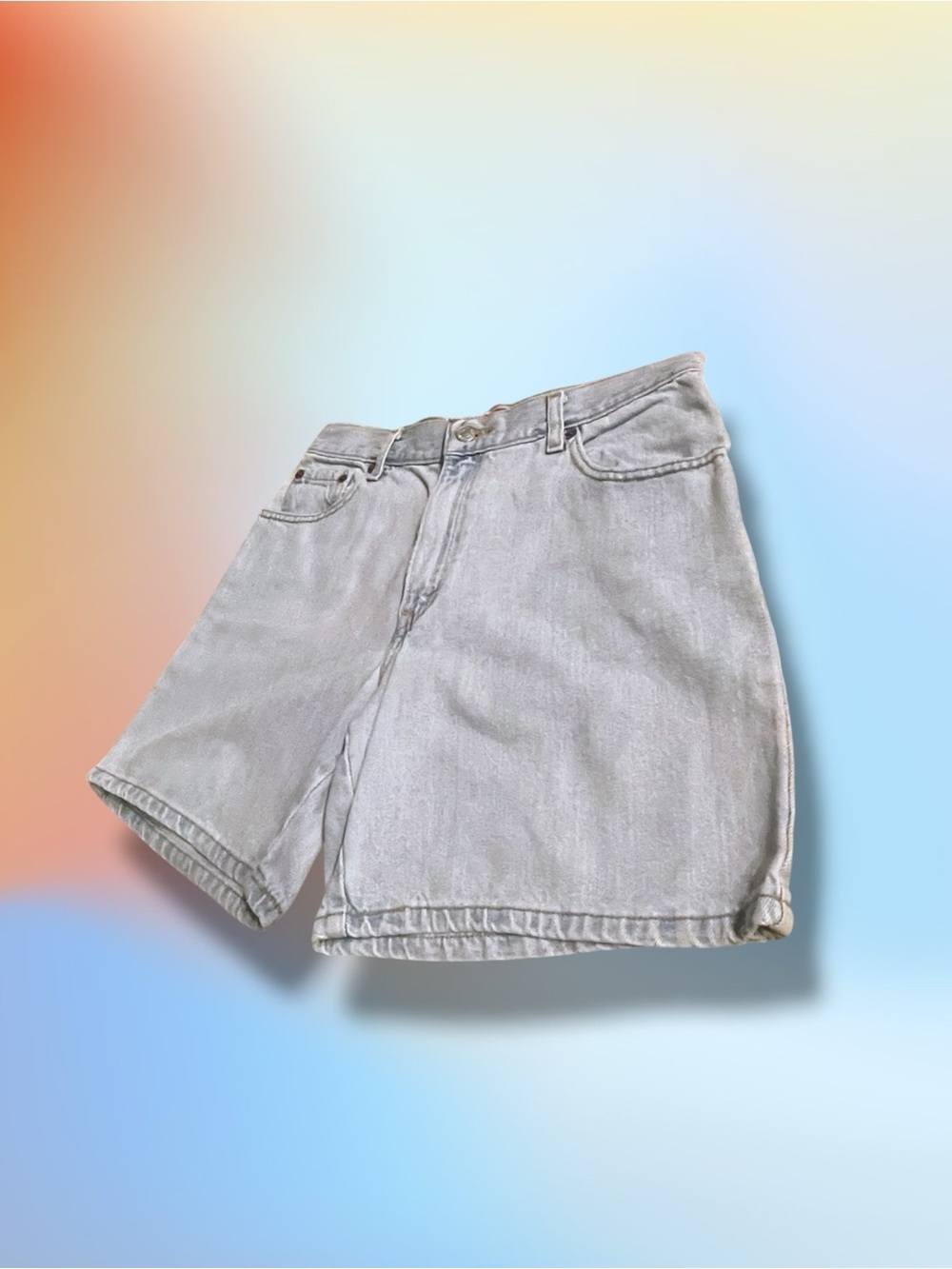 Levi's Women's Light Wash Classic Jeans Denim Shorts Size 10 - Picture 2 of 14